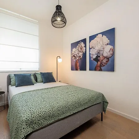 Lux 2 - With Garage And Balcony 아파트 자다르