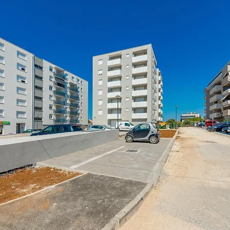 Apartamento Lux 2 - With Garage And Balcony